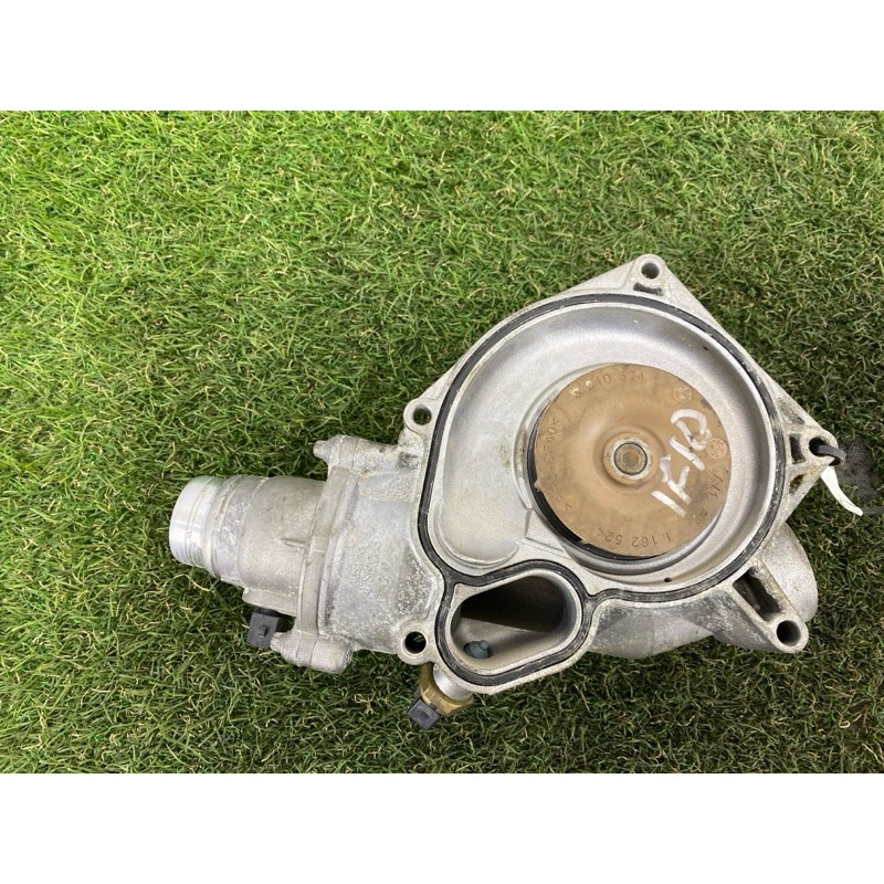 Помпа (система охолодження) BMW 5-series F10 2013 N63B44 1162524