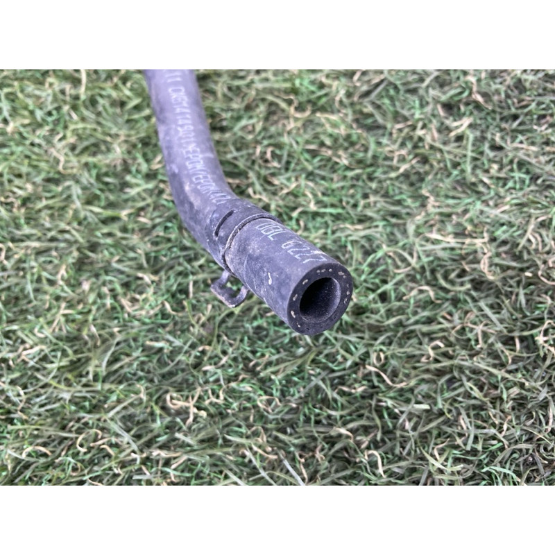 Патрубок (система охлаждения) Mercedes-Benz E-class W211 2006 3.2 M112.946 A2114280220