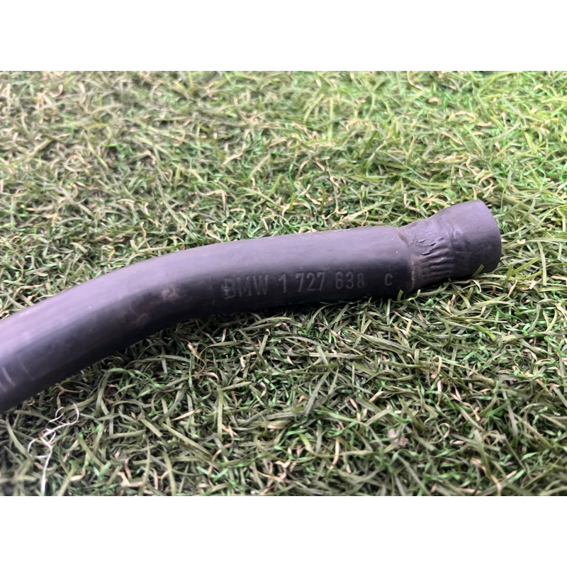 Патрубок (система охлаждения) BMW 3-series E36 64218368152