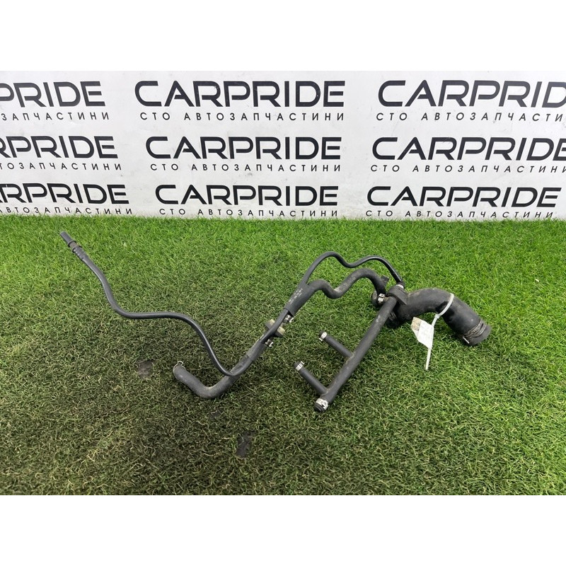 Патрубок (система охлаждения) AUDI A4 B6 2003 1.8 BFB 06B121101A