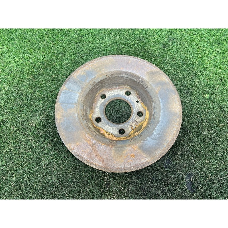 Тормозной диск (тормозная система) AUDI A4 B9 2017 2.0 8W0615601H