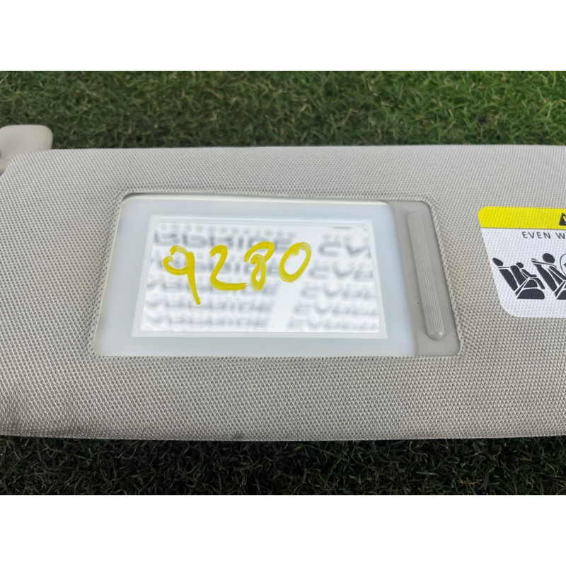 Козырек солнцезащитный (салон) AUDI Q7 4L 2014 3.0 TFSi CTWB 4L0857551AMH82