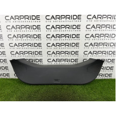 Обшивка крышки багажника