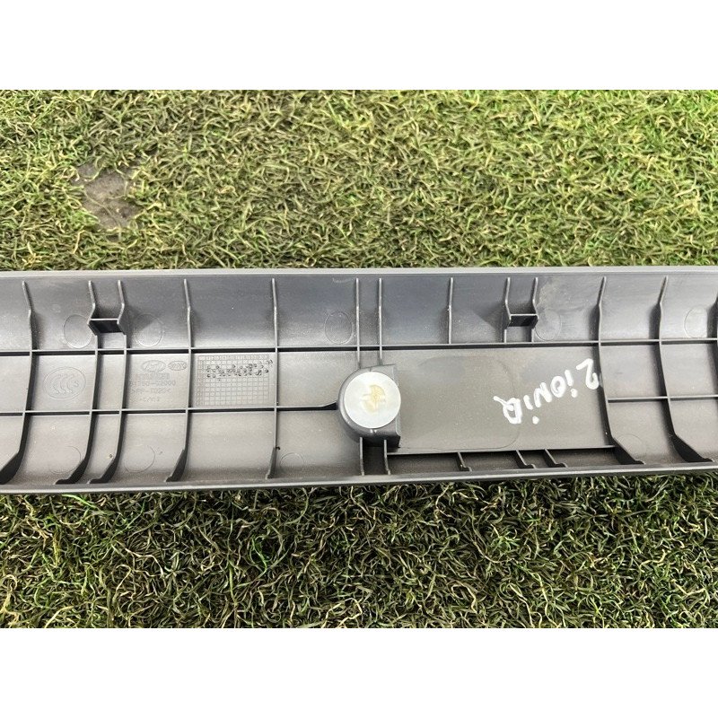 Обшивка крышки багажника (салон) Hyundai Ioniq AE 2019 Electro 81760G2000T9Y