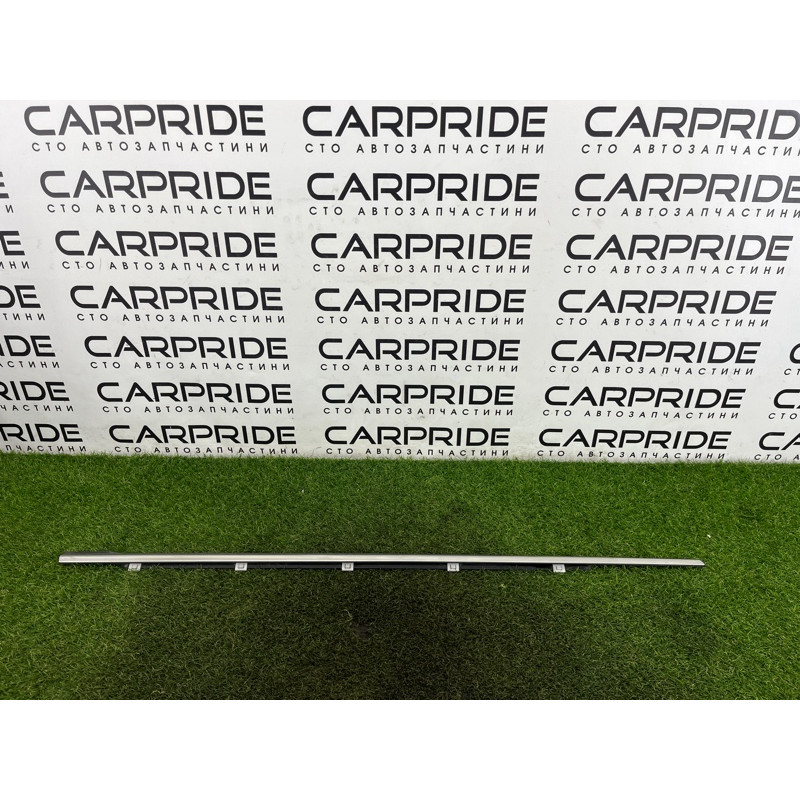 Молдинг стекла (кузов и элементы) Hyundai Ioniq AE 2019 Electro 82220G2010