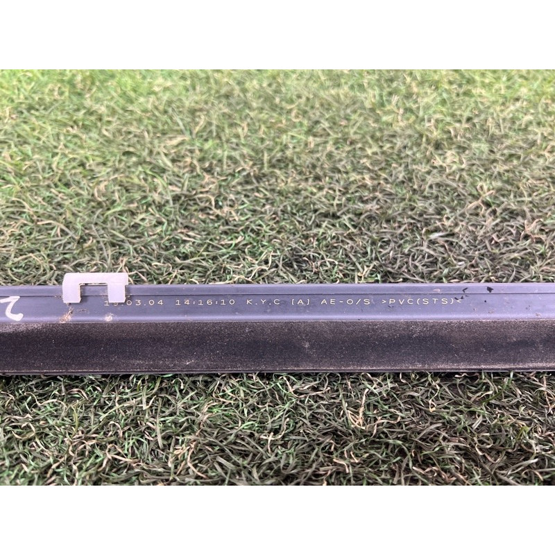 Молдинг стекла (кузов и элементы) Hyundai Ioniq AE 2019 Electro 82220G2010