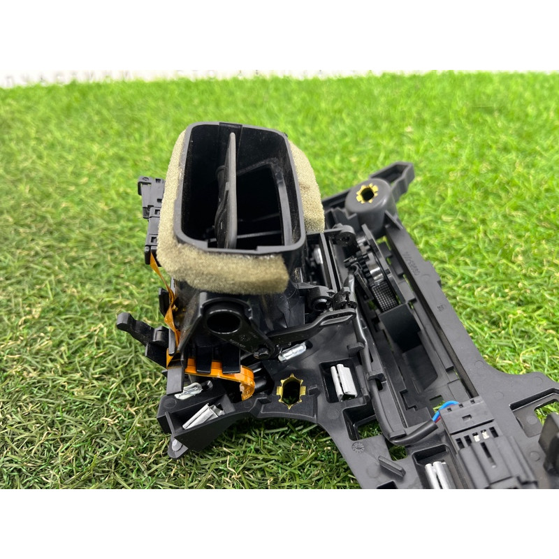 Дефлектор воздуховода (салон) AUDI Q7 4M 2018 3.0 TFSi 4M1820901BA6PS