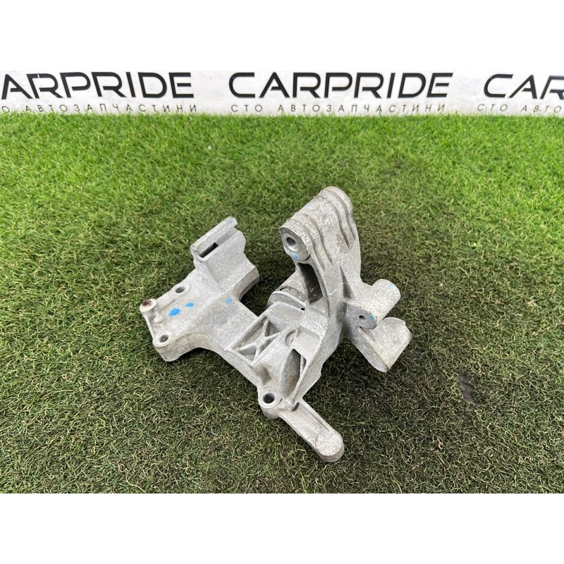 Кронштейн генератора (кронштейны двигателя) Hyundai Santa Fe TM 2019 2.4GDI 252802GGC4