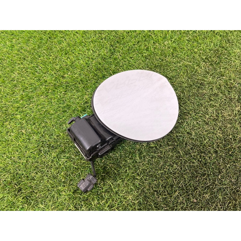 Лючок разъёма зарядки (кузов и элементы) Hyundai Ioniq AE 2021 1.6 Hybrid 81596G7001