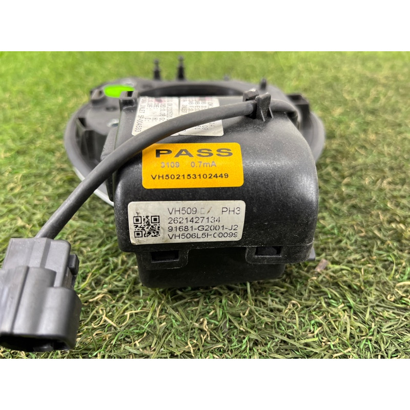 Лючок разъёма зарядки (кузов и элементы) Hyundai Ioniq AE 2021 1.6 Hybrid 81596G7001