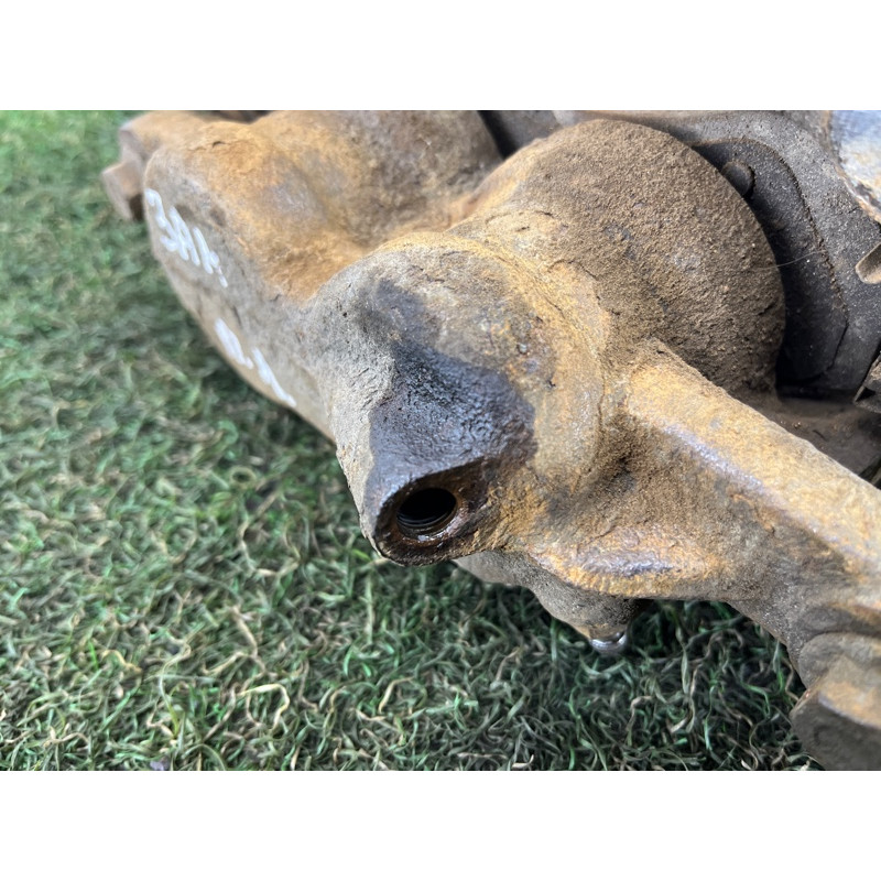 Суппорт тормозной (тормозная система) Volkswagen Amarok 2H 2012 2.0 2H0615123A