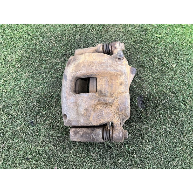 Суппорт тормозной (тормозная система) Volkswagen Amarok 2H 2012 2.0 2H0615124A