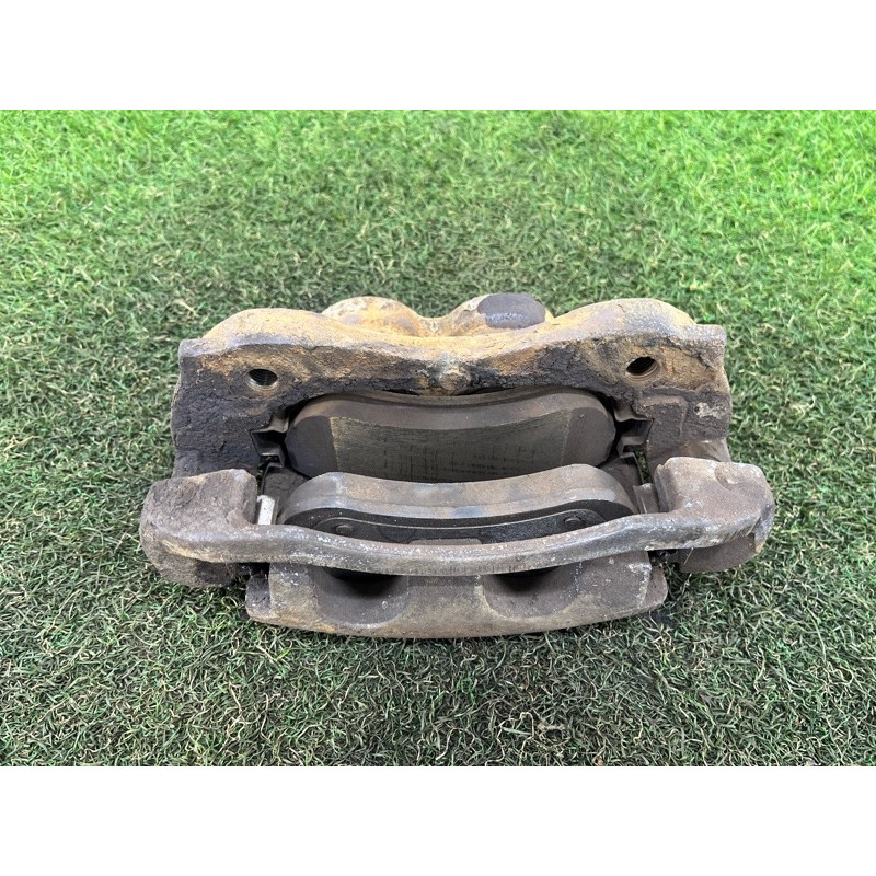 Суппорт тормозной (тормозная система) Volkswagen Amarok 2H 2012 2.0 2H0615124A