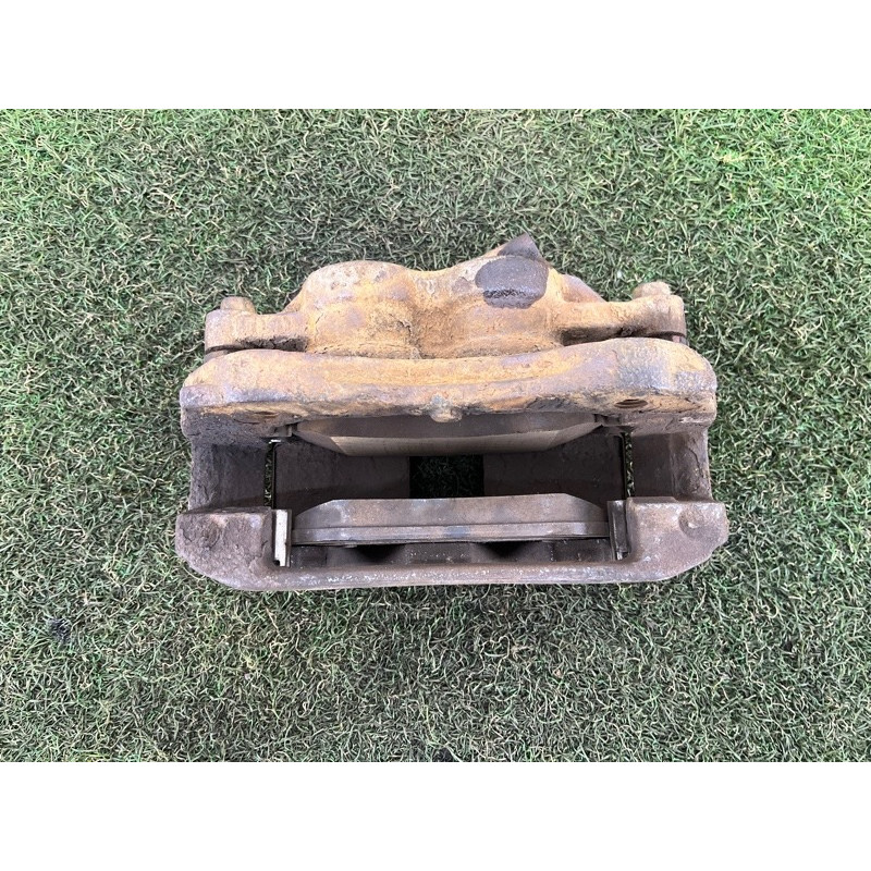 Суппорт тормозной (тормозная система) Volkswagen Amarok 2H 2012 2.0 2H0615124A