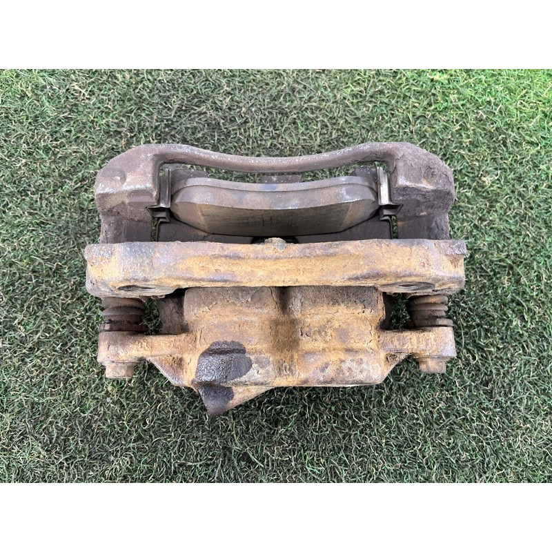 Суппорт тормозной (тормозная система) Volkswagen Amarok 2H 2012 2.0 2H0615124A