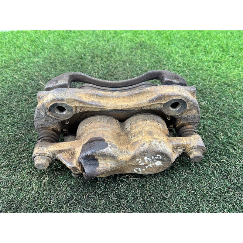 Суппорт тормозной (тормозная система) Volkswagen Amarok 2H 2012 2.0 2H0615124A