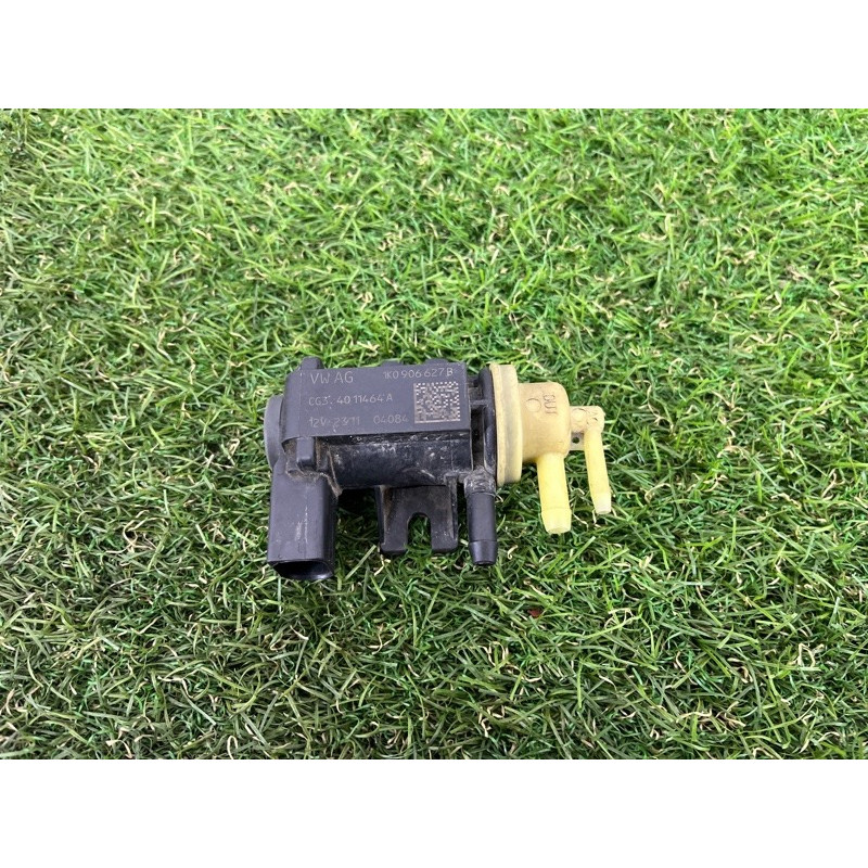 Вакуумный клапан (двигатель и элементы) Volkswagen Amarok 2H 2012 2.0 tdi 1K0906627B
