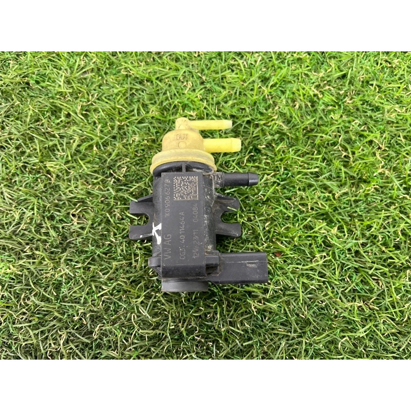 Вакуумный клапан (двигатель и элементы) Volkswagen Amarok 2H 2012 2.0 tdi 1K0906627B