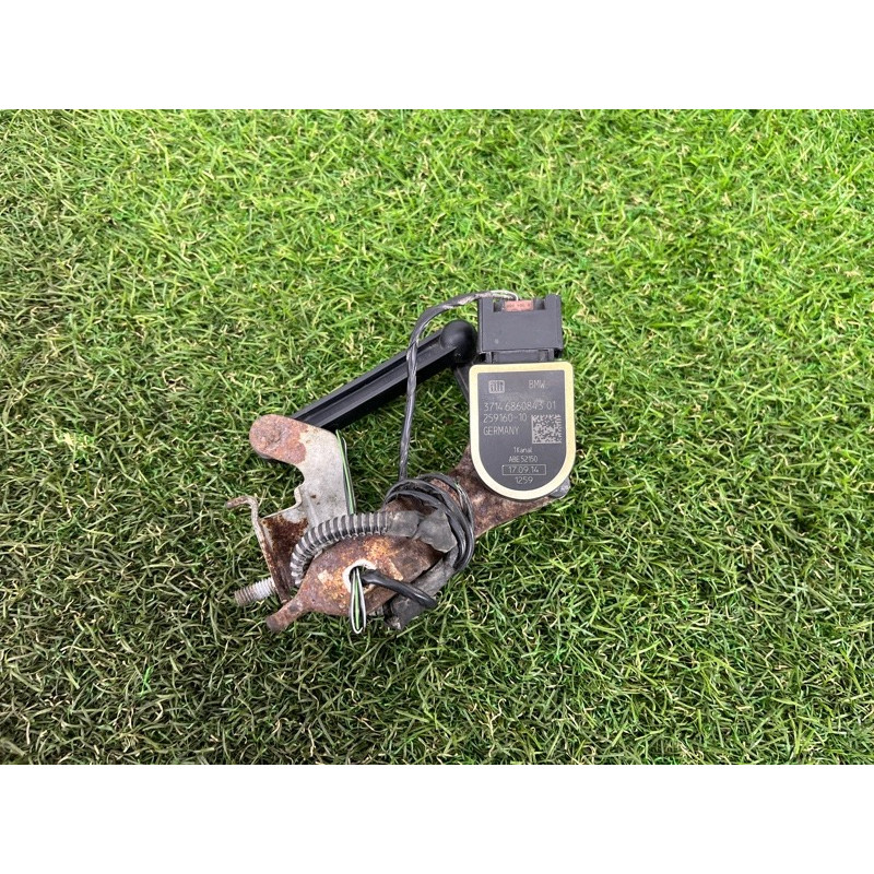 Датчик положения кузова (электрика / датчики) BMW 4-series F32 2015 2.0 37146870000