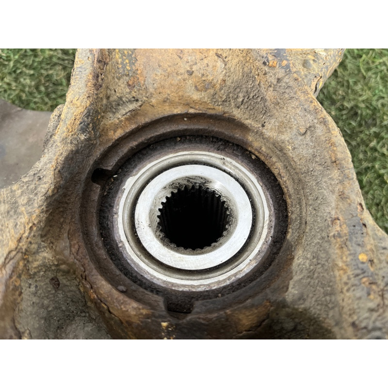 Поворотный кулак (подвеска) Volkswagen Amarok 2H 2012 2.0 2H0407257D