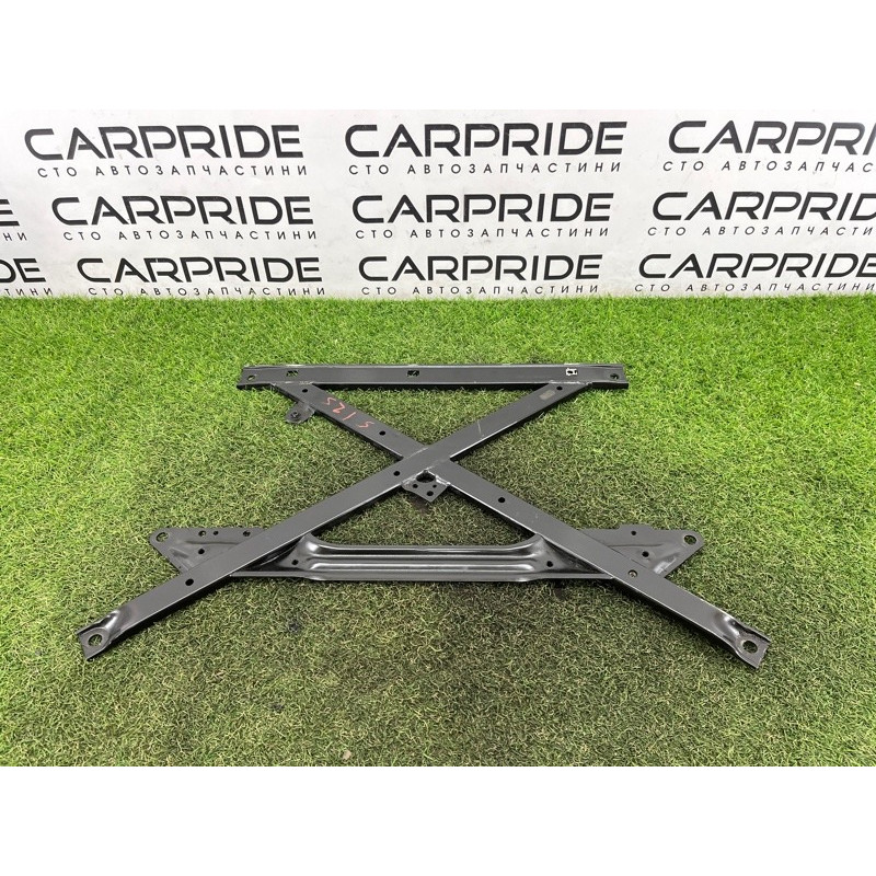 Распорка переднего подрамника (подвеска) AUDI Q5 8R 2012 3.2 CALB 8T1399345J