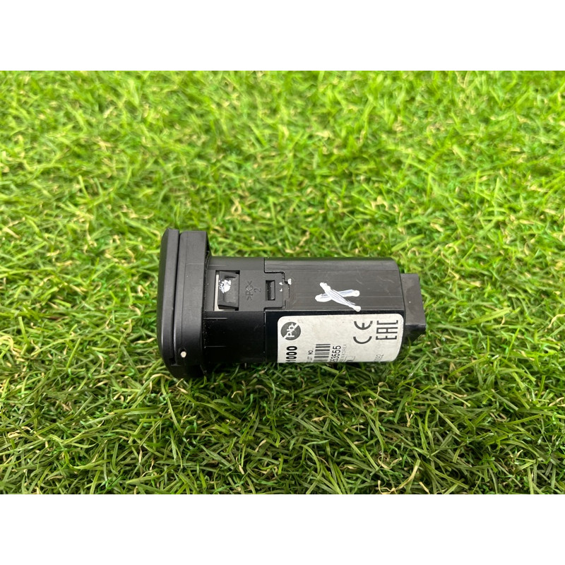 USB роз'єм (електрика) Hyundai Santa Fe TM 2019 2.4GDI 96125S1000