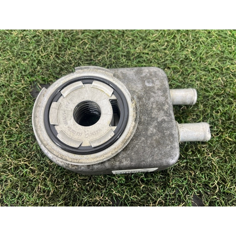 Теплообменник масляного фильтра (двигатель и элементы) Hyundai Santa Fe TM 2019 2.4GDI 264102G101