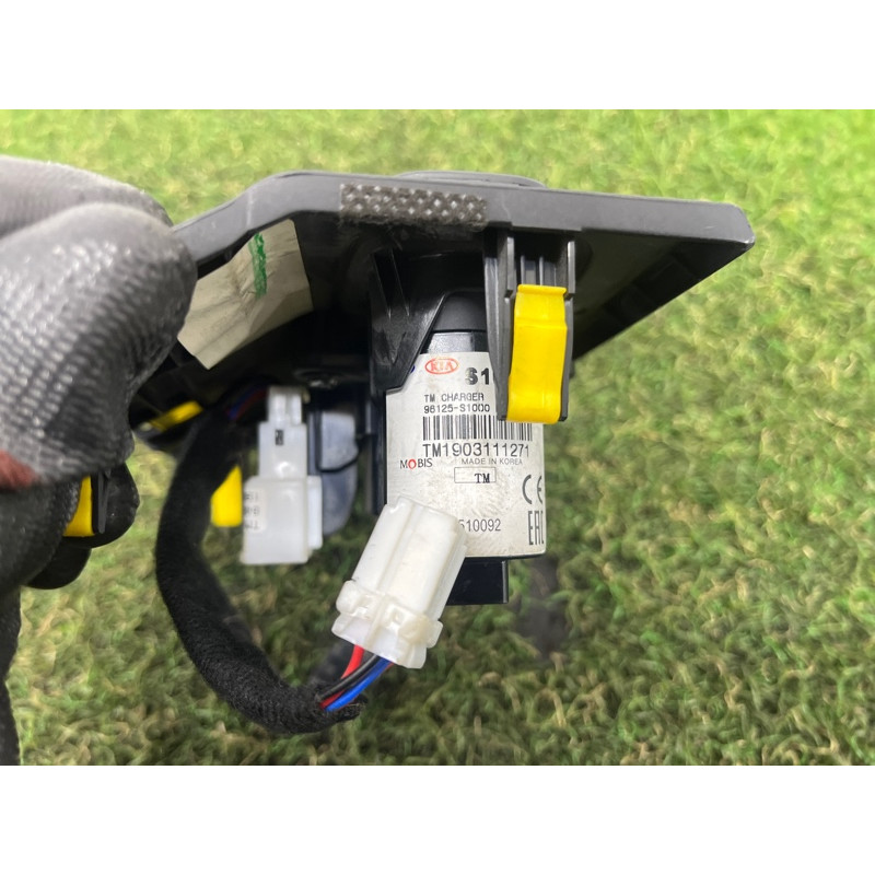 Гнездо USB/AUX (электрика) Hyundai Santa Fe TM 2019 2.4GDI 84630S20204X