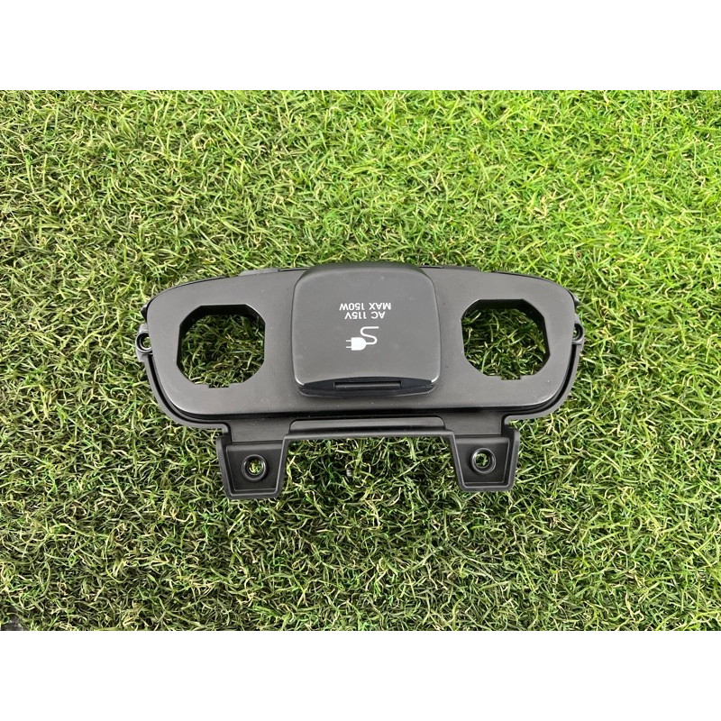 Розетка (электрика) Hyundai Santa Fe TM 2019 2.0 GDi Turbo 95260S2000