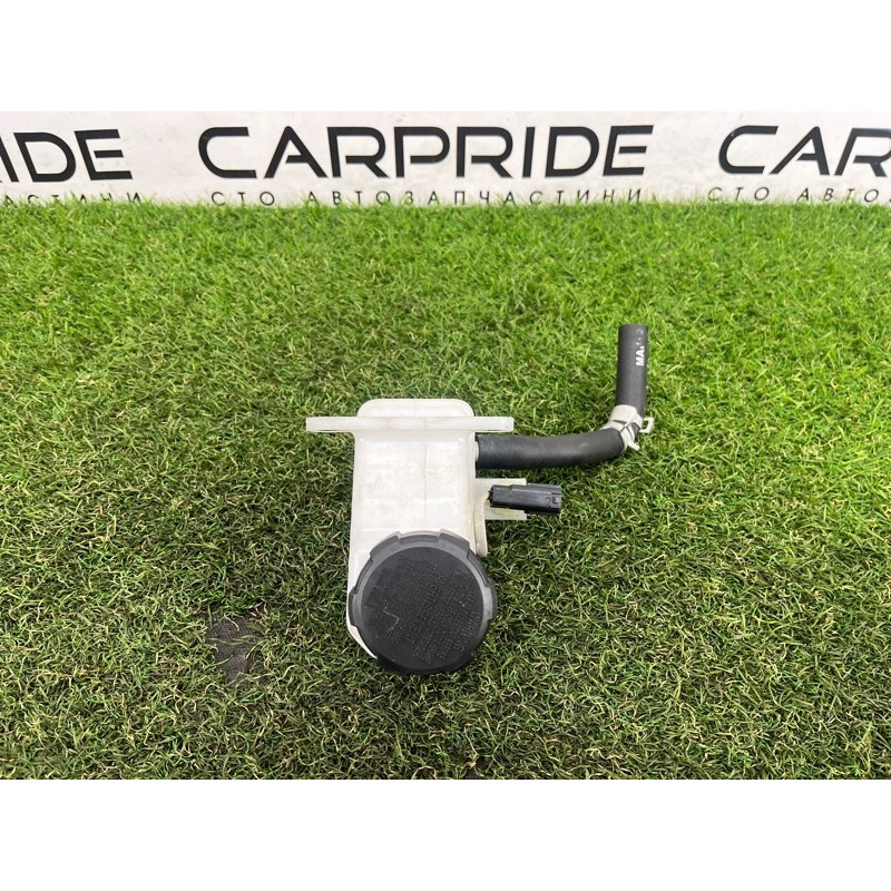 Бачок тормозной жидкости (тормозная система) Hyundai Ioniq AE 2021 1.6 Hybrid 58511G2400