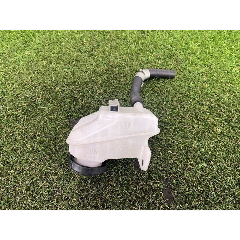 Бачок тормозной жидкости (тормозная система) Hyundai Ioniq AE 2021 1.6 Hybrid 58511G2400