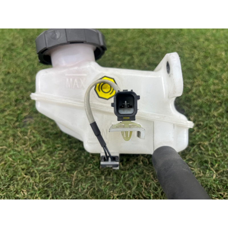 Бачок тормозной жидкости (тормозная система) Hyundai Ioniq AE 2021 1.6 Hybrid 58511G2400