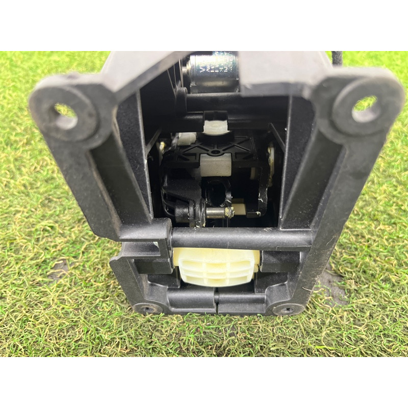 Селектор АКПП (трансмиссия) AUDI A3 8V 2018 2.0 CZRA 8V1713023AH