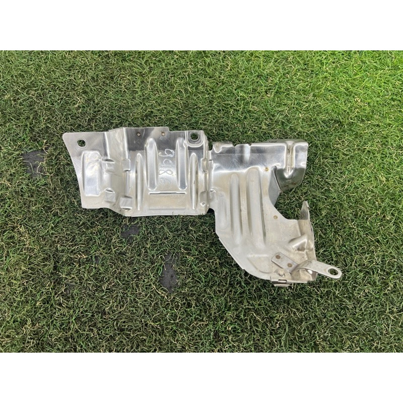 Защита турбины (выпускная система) AUDI A3 8V 2018 2.0 CZRA 06K129596C