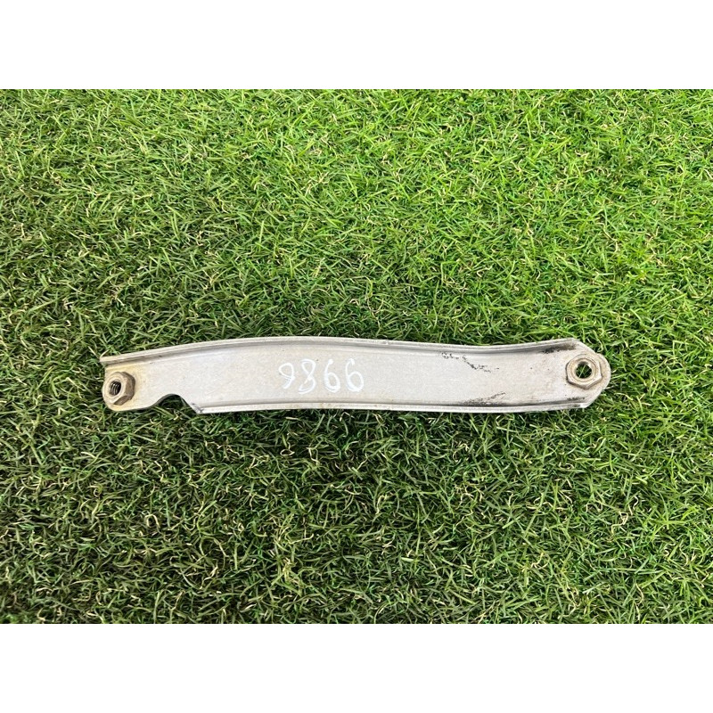 Кронштейн турбины (кронштейны двигателя) AUDI A3 8V 2018 2.0 CZRA 06K145536A