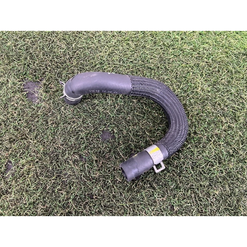 Патрубок (система охлаждения) Hyundai Ioniq AE 2021 1.6 Hybrid 369702B101