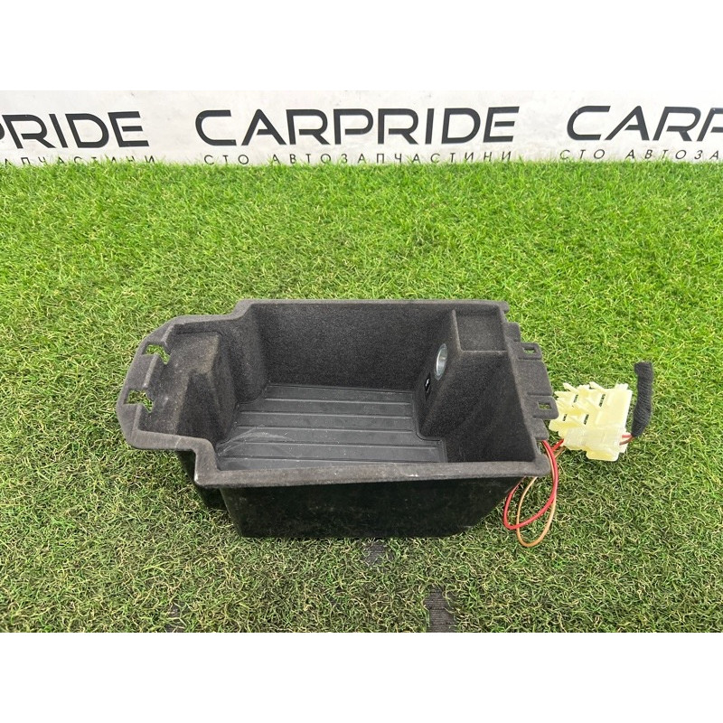 Ящик центральной консоли (салон) BMW 5-series G30 2017 2.0 B46B20 51169330670