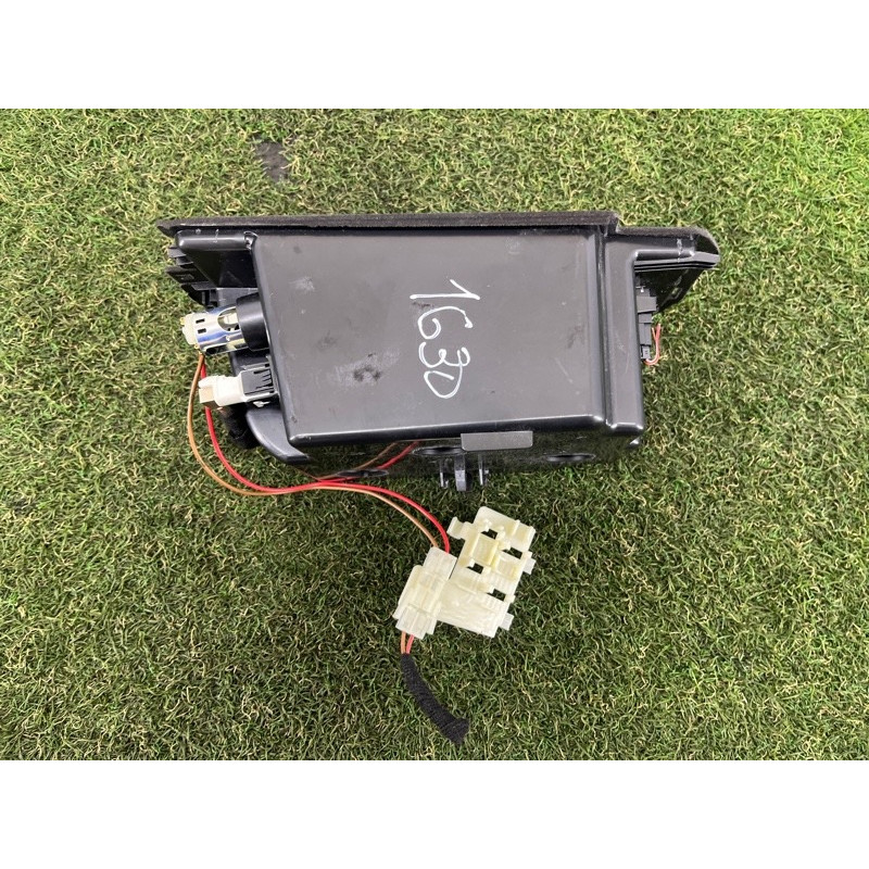 Ящик центральной консоли (салон) BMW 5-series G30 2017 2.0 B46B20 51169330670