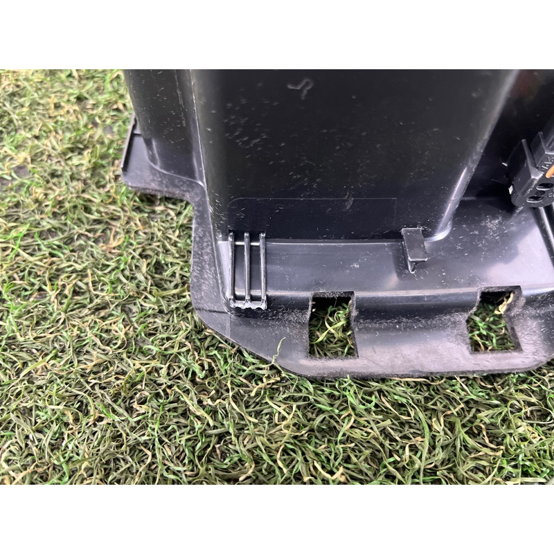 Ящик центральной консоли (салон) BMW 5-series G30 2017 2.0 B46B20 51169330670