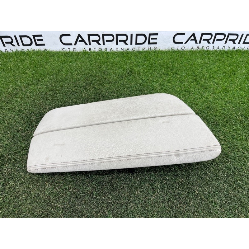 Кришка підлокітника (салон) BMW 5-series G30 2017 2.0 B46B20 51169388140