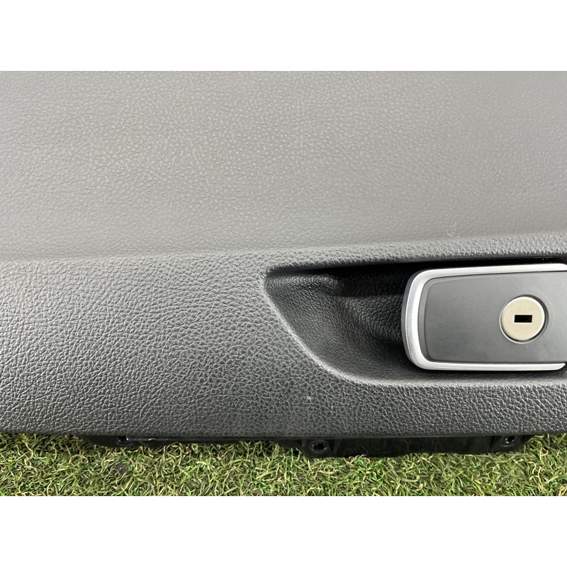 Бардачок (салон) BMW 2-series F22 2015 2.0 51169232970