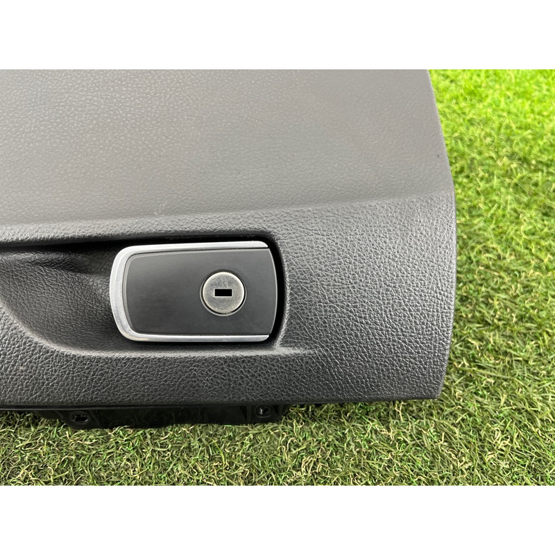 Бардачок (салон) BMW 2-series F22 2015 2.0 51169232970