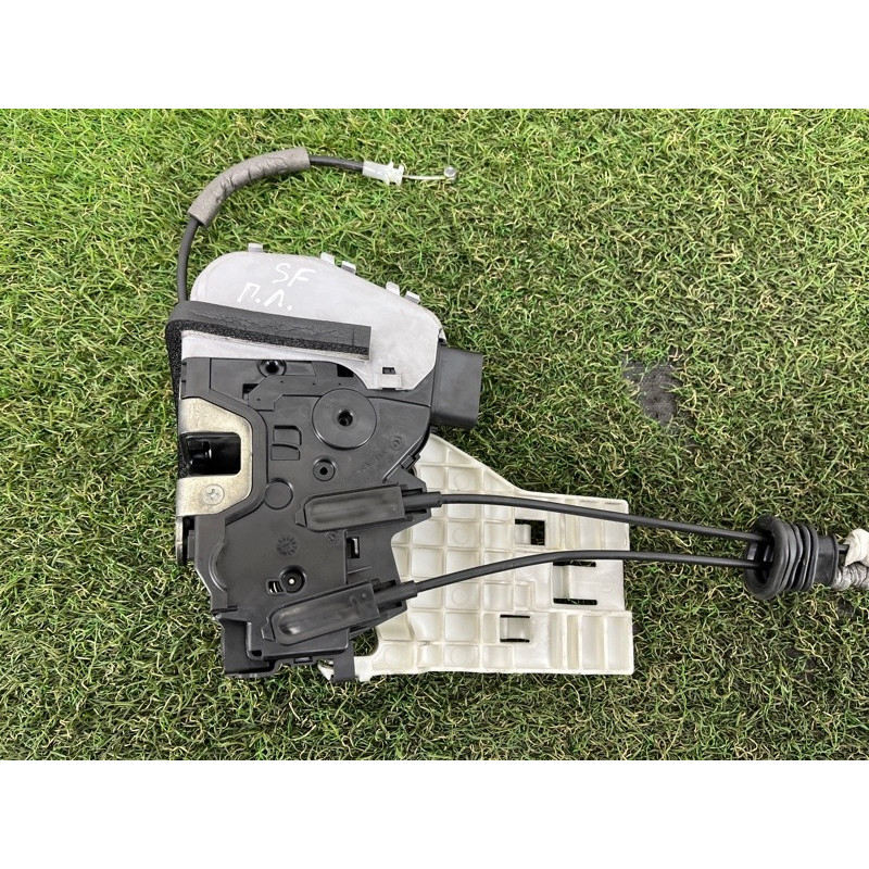 Замок двери (кузов и элементы) Hyundai Ioniq AE 2021 1.6 Hybrid 81310G2010