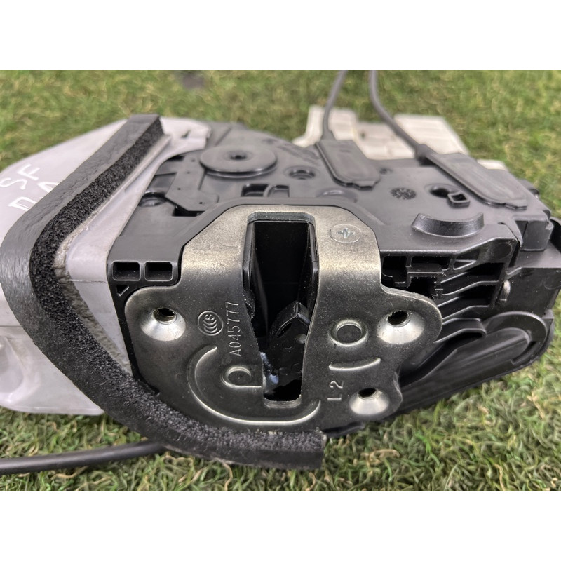 Замок двери (кузов и элементы) Hyundai Ioniq AE 2021 1.6 Hybrid 81310G2010