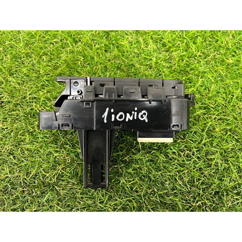 Блок кнопок (электрика / кнопки) Hyundai Ioniq AE 2021 1.6 Hybrid 93600G2AB04X