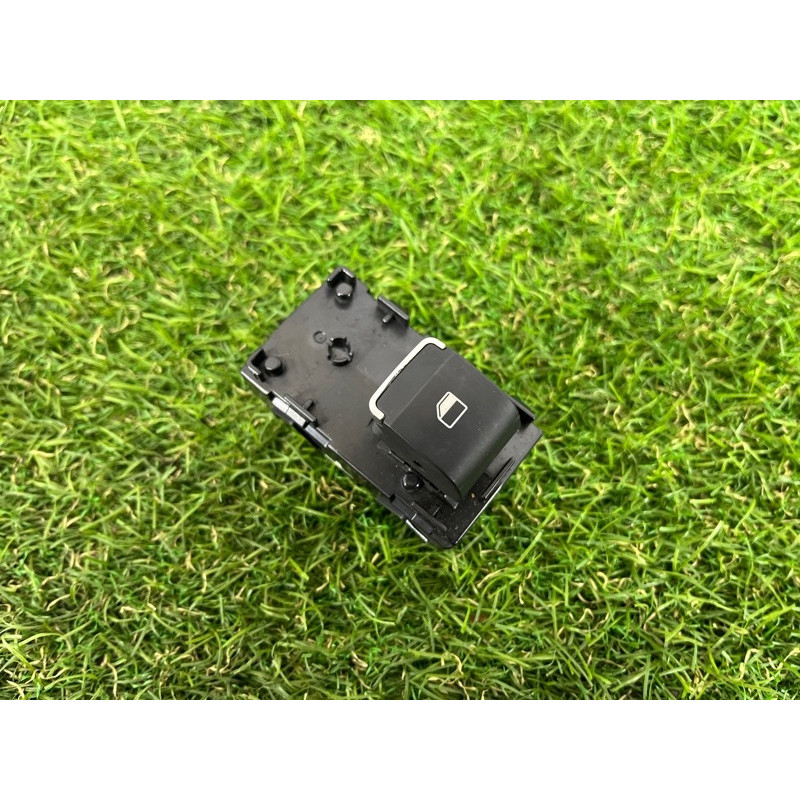 Кнопка стеклоподъемника (электрика / кнопки) Hyundai Santa Fe TM 2019 2.4GDI 93576S1010NNB