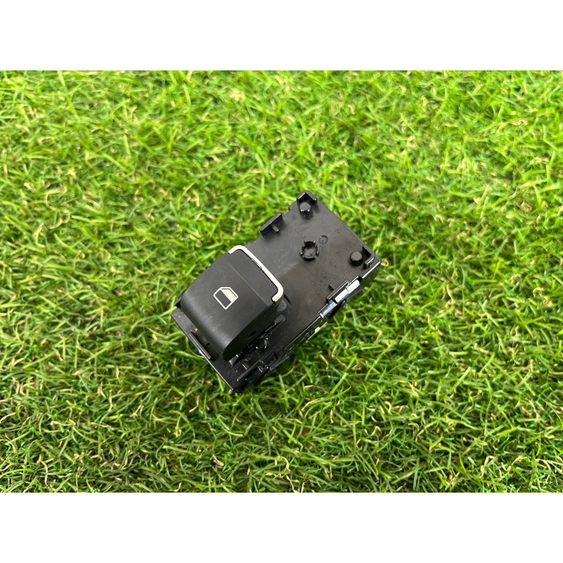 Кнопка стеклоподъемника (электрика / кнопки) Hyundai Santa Fe TM 2019 2.4GDI 93576S1010NNB