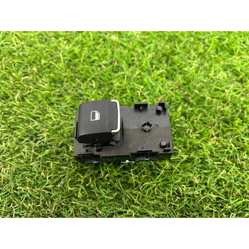 Кнопка стеклоподъемника (электрика / кнопки) Hyundai Santa Fe TM 2019 2.4GDI 93576S1010NNB