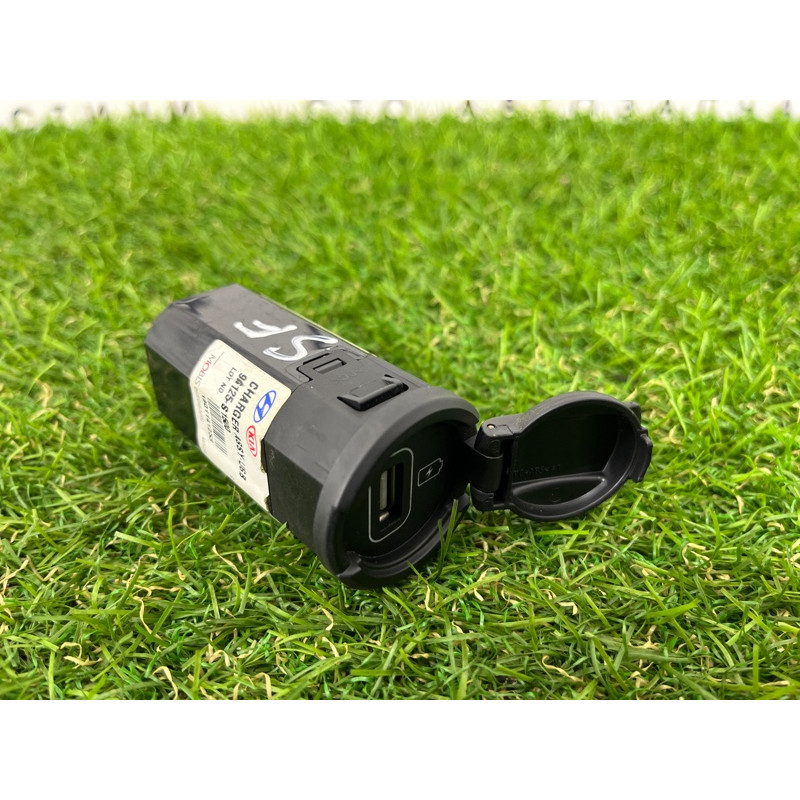 Разьем USB (электрика) Hyundai Santa Fe TM 2020 2.4GDI 96125S1500