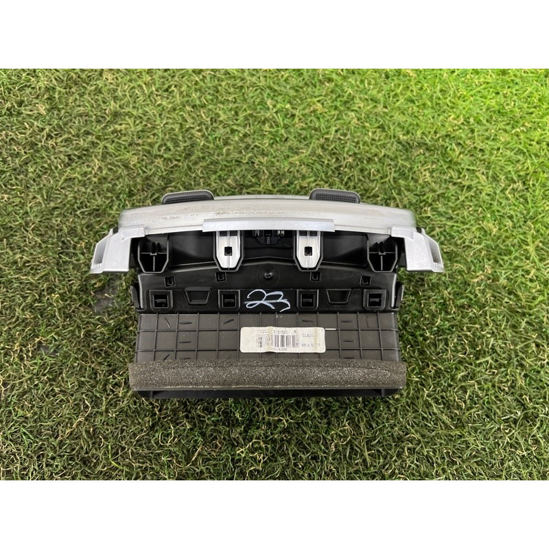 Дефлектор повітроводу (салон) Hyundai Santa Fe TM 2019 2.4GDI 97040S20004X